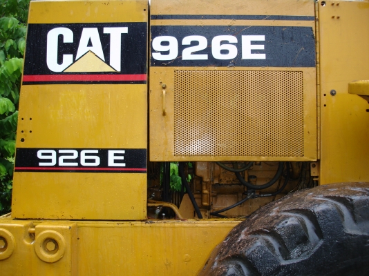 ขายรถตัก CAT-926E  สภาพพร้อมใช้งานราคาไม่แพงสนใจติดต่อ 081-9485494