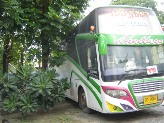 ขายรถบัสเครื่อง Benz รับส่งพนักงาน 340แรงแอร์ 40 ที่นั่ง ราคา 520000 บาท โทร. 0892406621  0843376760