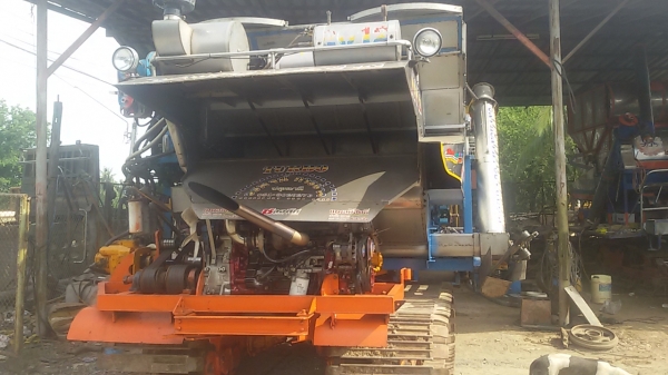 ขายรถเกี่ยววรพจน์ สวยๆพร้อมเกี่ยวได้เลย