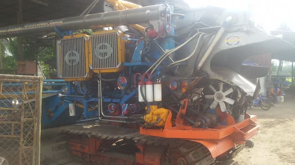 ขายรถเกี่ยววรพจน์ สวยๆพร้อมเกี่ยวได้เลย