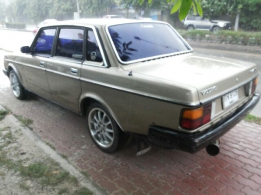 VOLVO 244 GLE คลาสสิค 1 เจ ออโต้ แก๊สพร้อม ถูกๆ