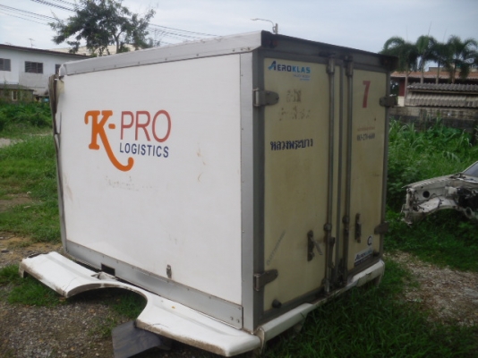 ตู้ทึบสแตนเลสมีแอร์ภายในสวยมีรอยทีมุมด้านอกนิดหน่อย