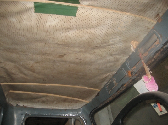 หัวยาวเหล็ก  ไม่ดัมพ์   ราคา 215,000  บาท