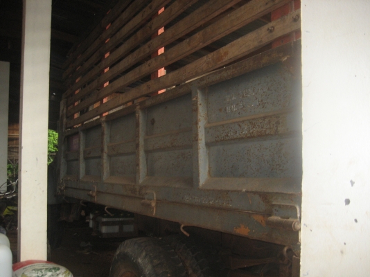 หัวยาวเหล็ก  ไม่ดัมพ์   ราคา 215,000  บาท