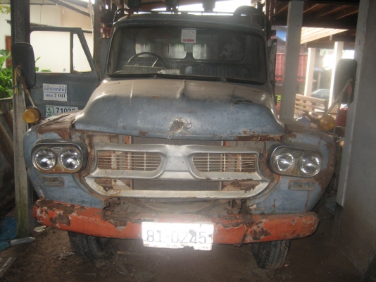 หัวยาวเหล็ก  ไม่ดัมพ์   ราคา 215,000  บาท