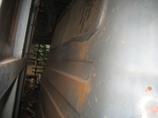 หัวยาวเหล็ก  ไม่ดัมพ์   ราคา 215,000  บาท