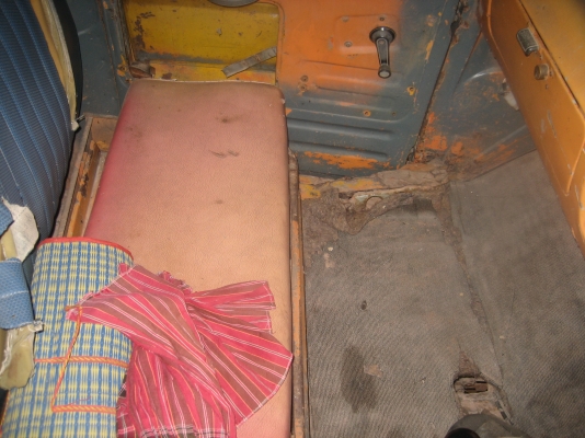 หัวยาวเหล็ก  ไม่ดัมพ์   ราคา 215,000  บาท