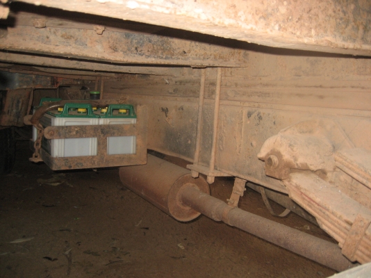 หัวยาวเหล็ก  ไม่ดัมพ์   ราคา 215,000  บาท