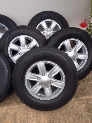 ล้อแม็กส์ isuzu  Hi lander พร้อม ยาง 245-70-16 ปี 13