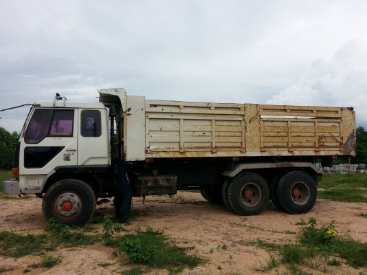 MITSUBISHI FN527M-TF เครื่อง6D16 TERBO พ.เพาเวอร์ เบรกทิฟฟี่ 220เทอร์โบ โลฮาย10สปีด แอร์เย็น เครื่องดี แคชซีสวย เอกสารพร้อมโอน ราคา850,000 สนใจสอบถามรายละเอียดเพิ่มเติมโทร 090-8588220คุณนะ