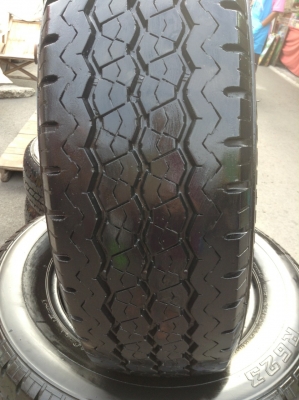 ยาง Bridgestone 215-70-15 ปี 11