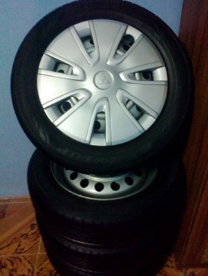 ขายๆล้อกะทะ144รู100พร้อมยาง16565R14ล้อละ1100บาท พร้อมส่งทั่วไทย ขายๆล้อกะทะ144รู100พร้อมยาง16565R14ล้อละ1100บาท พร้อมส่งทั่วไทย