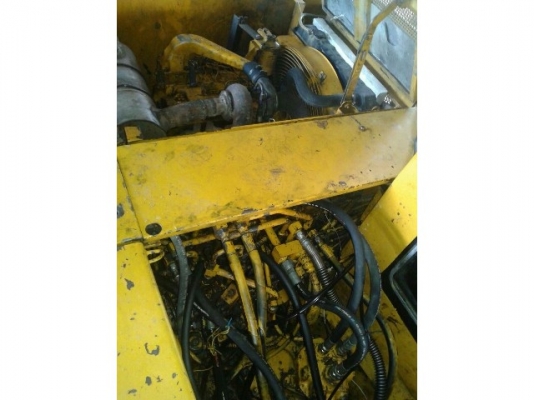 ขายKOMATSU PC120-5 สภาพพร้อมใช้งาน เครื่องเดิม ปั้มเดิม ช่วงล่างแน่น เอวแน่น สนใจโทร 090-8588220คุณนะ หรือ www.truck.in.th/498