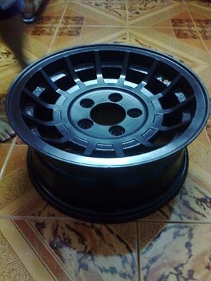 แม็กซ์145รู114สำหรับบรรทุกมี1คู่สภาพเดิมไม่เคยซ่อมทำสีใหม่(สีดำ)