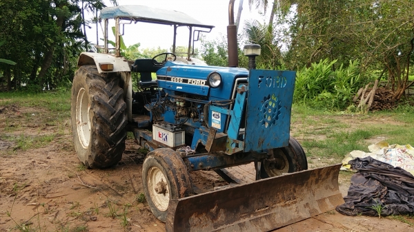 ด่วน! ขายรถไถ FORD 6600 T6 แท้เต็มสูตร ราคา 339000 บาท