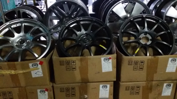 ขายล้อใหม่ขอบ17ชุดละ6500