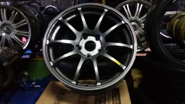 ขายล้อใหม่ขอบ17ชุดละ6500