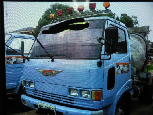 ขายรถโม่ปูน 6 ล้อ 3 คันโม่ตรงทั่งหมดทะเบียนพร้อมรถพร้อมใช้ทุกคัน