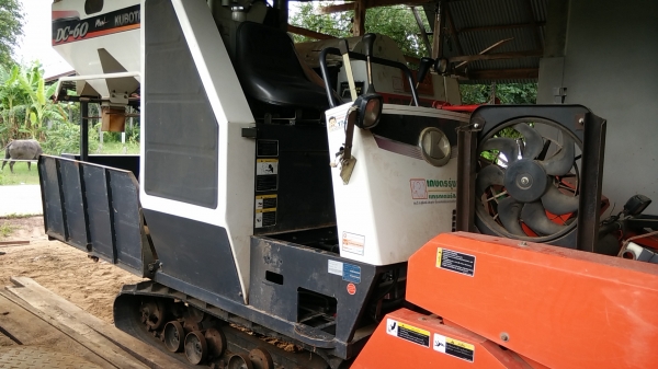 ขายแต่รถเกัียวDC60 plus ราคา 419000 บาท ขายพร้อมพ่วงลาก479000 บาท