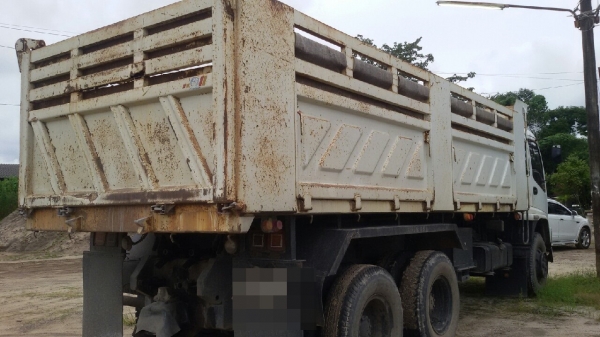 ISUZU FXZ พร้อมหางสองเพลา ST