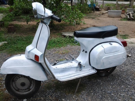 ขาย vespa บาโก้ no book ราคา 19990 บาท เครื่องขี่ได้ปกติ ราคานี้ ภายใจ อาทิตย์นี้นะครับ เลยนี้ไปจะลื้อแล้วครับขายได้ขายครับ ขายไม่ได้ลื้อครับ สนใจติดต่อ 0826336557 โป้งครับ...