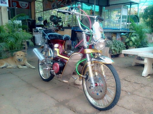 หลุดจองครับ ชาลี เครื่องเวฟ 110 สภาพดีขี่ได้ปกติ ไม่มี ท.บ มีใบซื้อขายให้ครับ ค่าตัว 13,000 บาท สนใจโทรสอบถาม 089-8054390 โอ๋ ลพบุรี