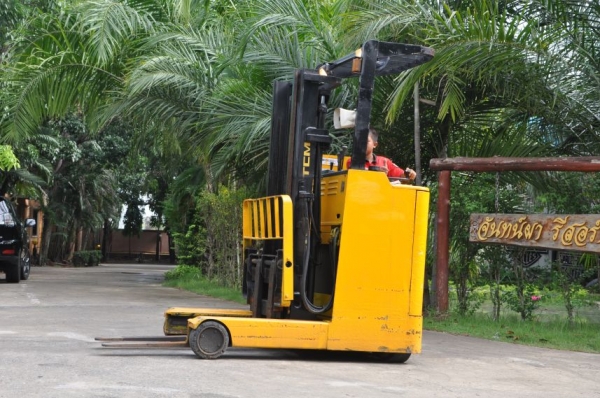 ขายFORKLIFT ไฟฟ้า TCM FRB14 เสาสูง3เมตร (1.4ตัน)สวยเดิมจากญี่ปุ่นยังไม่เคยใช้นในไทย 68,000เท่านั้น