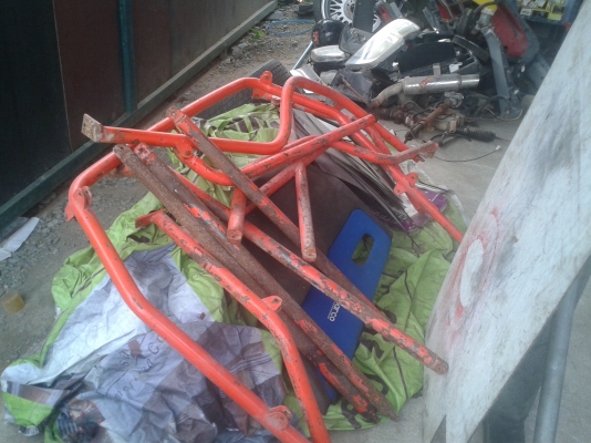 ขายโรบาร์ เต็มคันไคว้เอ็ก ของสกายลายR30ขาย3000งานเก่า