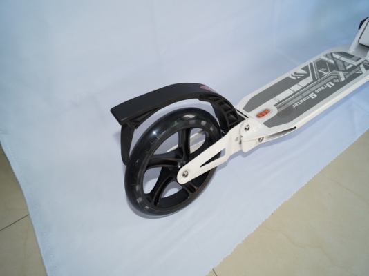 สกูตเตอร์ สกูตเตอร์