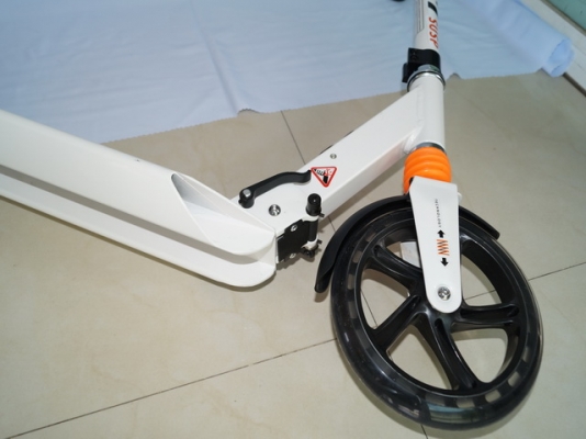 สกูตเตอร์ สกูตเตอร์