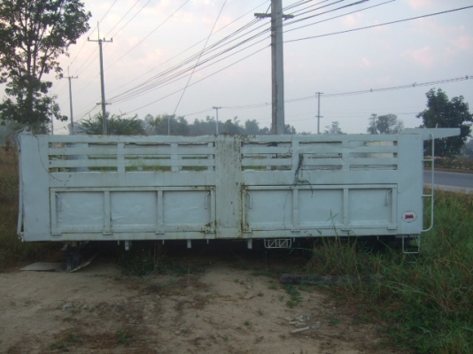 ขายกระบะดั๊มพ์สามมิตร