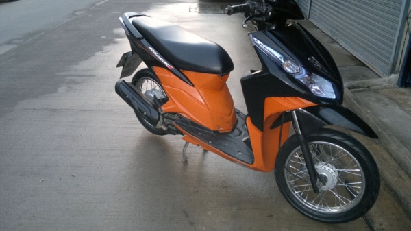 ขาย click 110i ปี52 เดิมๆมือเดียว 22000 บาท