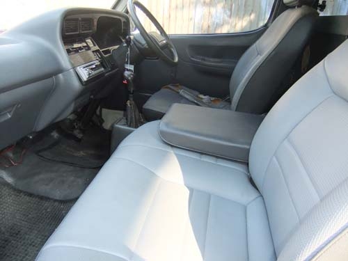 รถตู้หัวจรวดปี 91 เบาะ 3แถว ขายด่วน