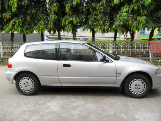 ขายซีวิค3ประตู