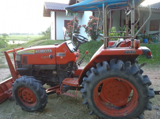 ขายรถไถ KUBOTA L3408 / 2 เพลา อุปกรณ์ครบ