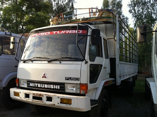 Mitsubishi 6 ล้อ  สภาพสวย