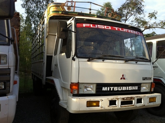 Mitsubishi 6 ล้อ  สภาพสวย