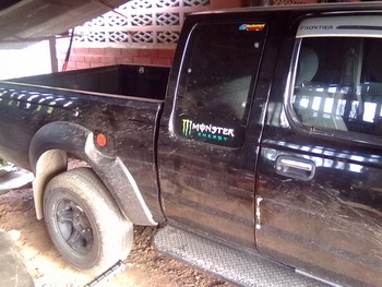 ตัดใจปล่อย นิสสัน ฟรอนเทียร์ ปี 46  4x4 วางเครื่อง 2.5 ฝาแดง