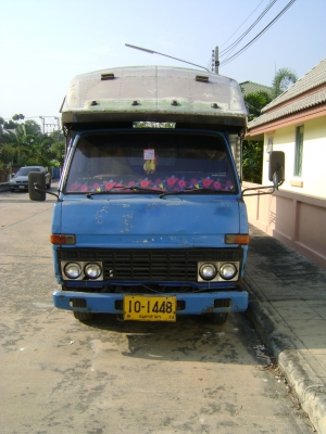 ขายรถสองแถว ใช้งานได้เลย พร้อมโอน  (สนใจ ต่อรองได้)อยากขาย