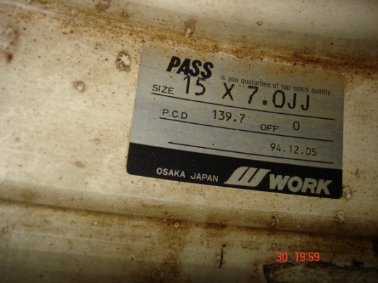 ขายล้อแท้ เจแปน  6 รู ......สวยๆ เชิญครับ