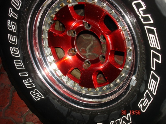 ขายล้อแท้ เจแปน  6 รู ......สวยๆ เชิญครับ