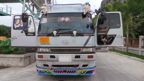 HINO FM2K สองเพลา หัวบางเดิม คัซซีสวยตลอดแนว นะจ๊ะ HINO FM2K สองเพลา หัวบางเดิม คัซซีสวยตลอดแนว นะจ๊ะ