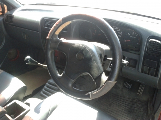 ขายนิสสันปี 38 ขายนิสสันปี 38