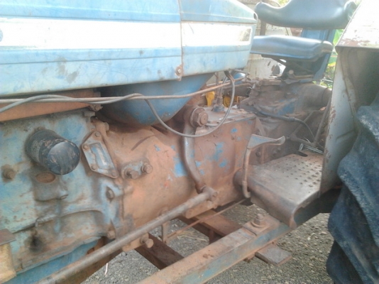 FORD 77 - 1 เพลา T5 เอกสารเล่มทะเบียนครบ ผสมหน้า 77 ด้านท้ายของ 6600 อุปกรณ์พร้อม มีใบดันหน้า ผานพรวนดิน 3 ผานพรวนดิน 6 เครื่องแน่นดีเดิมๆไม่มีเยิ้ม ระบบรั่วซึ่มไม่มีแตกไม่มีรั่ว ช่วงล่างแน่นดี ยางสภาพดีพร้อมใช้งานได้เลย ราคาต่อรองได้นะครับ FORD 77 - 1 เพลา T5 เอกสารเล่มทะเบียนครบ ผสมหน้า 77 ด้านท้ายของ 6600 อุปกรณ์พร้อม มีใบดันหน้า ผานพรวนดิน 3 ผานพรวนดิน 6 เครื่องแน่นดีเดิมๆไม่มีเยิ้ม ระบบรั่วซึ่มไม่มีแตกไม่มีรั่ว ช่วงล่างแน่นดี ยางสภาพดีพร้อมใช้งานได้เลย ราคาต่อรองได้นะครับ