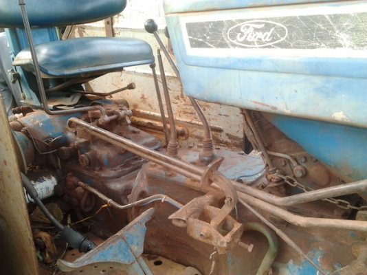 FORD 77 - 1 เพลา T5 เอกสารเล่มทะเบียนครบ ผสมหน้า 77 ด้านท้ายของ 6600 อุปกรณ์พร้อม มีใบดันหน้า ผานพรวนดิน 3 ผานพรวนดิน 6 เครื่องแน่นดีเดิมๆไม่มีเยิ้ม ระบบรั่วซึ่มไม่มีแตกไม่มีรั่ว ช่วงล่างแน่นดี ยางสภาพดีพร้อมใช้งานได้เลย ราคาต่อรองได้นะครับ FORD 77 - 1 เพลา T5 เอกสารเล่มทะเบียนครบ ผสมหน้า 77 ด้านท้ายของ 6600 อุปกรณ์พร้อม มีใบดันหน้า ผานพรวนดิน 3 ผานพรวนดิน 6 เครื่องแน่นดีเดิมๆไม่มีเยิ้ม ระบบรั่วซึ่มไม่มีแตกไม่มีรั่ว ช่วงล่างแน่นดี ยางสภาพดีพร้อมใช้งานได้เลย ราคาต่อรองได้นะครับ