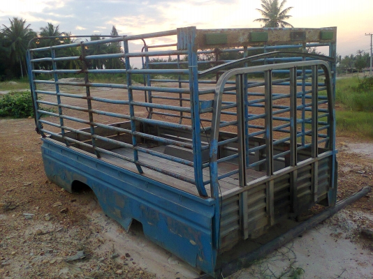 ขายกะบะeifสแตนเลสพื้นไม้พร้อมคอกเหล็ก