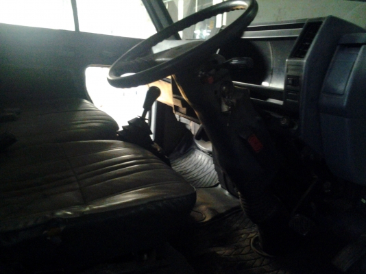 รถอีซูซุ  NKR รุ่นNKR552U6I เครื่อง 88 แรง รถพร้อมใช้งาน