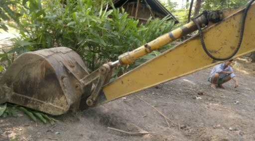 ขายKOMATSU 120รุ่น 3