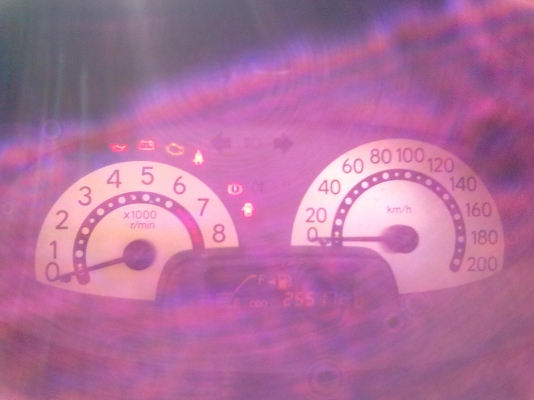 VIOS 1.5E 2004 เกียร์ธรรมดา เบาะกำมะหยี่