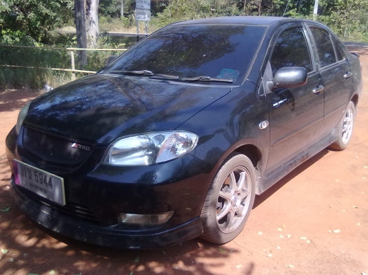 VIOS 1.5E 2004 เกียร์ธรรมดา เบาะกำมะหยี่
